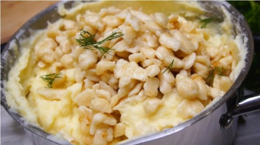 Познакомьтесь с рецептом "Ленивых вареников с картошкой": простой и запоминающийся