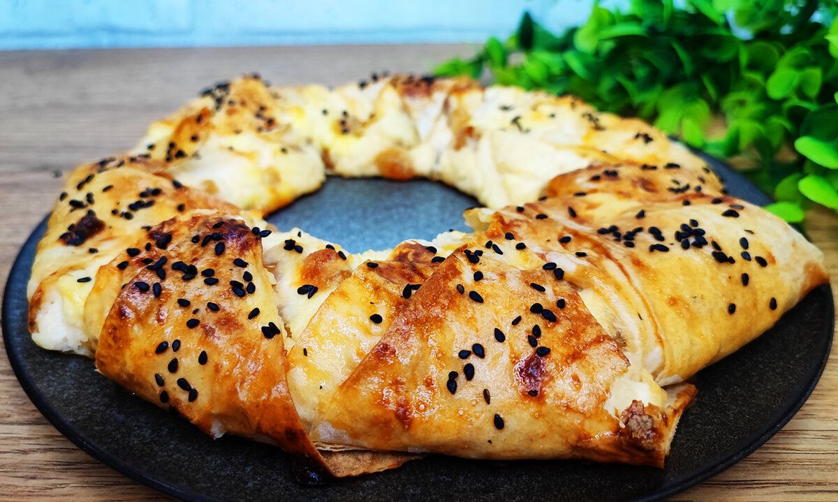 Нежный творожный рулетик из лаваша: быстро и вкусно