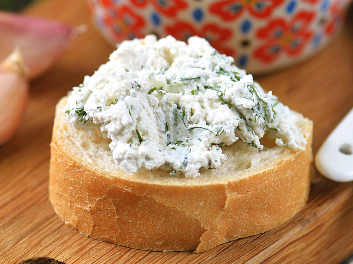 Кефирная закуска, которая удивит гостей: простой рецепт на праздник