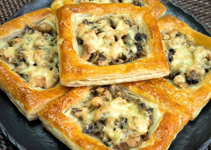 Слойки с грибами: простое угощение с изысканным вкусом