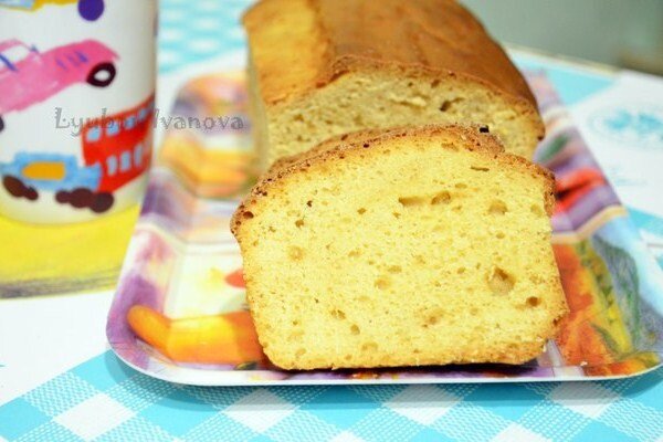 Нежный грушевый кекс: простой и вкусный рецепт