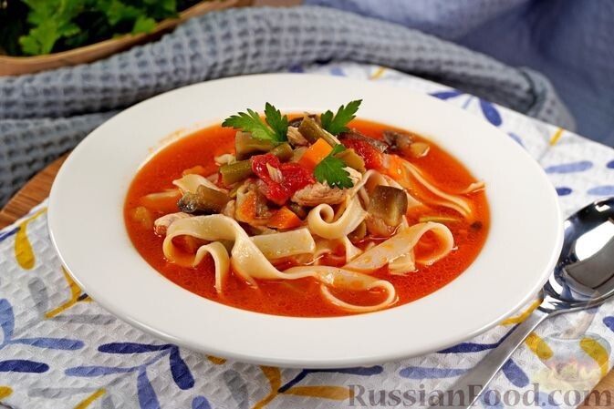 Вкусные супы для каждого дня: от лагмана до томатного