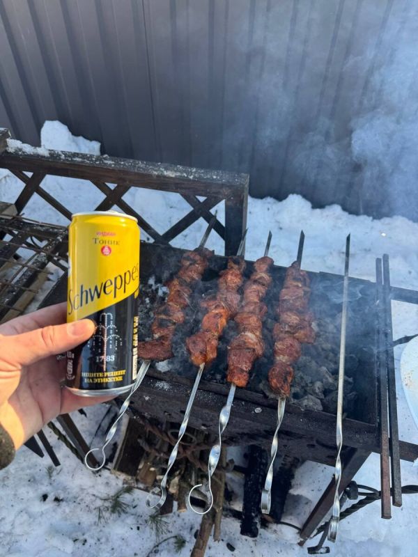 Обед в командировке: Как проходит пауза у администраторов