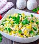 Летний куриный салат с огурцом и кукурузой для приятного обеда