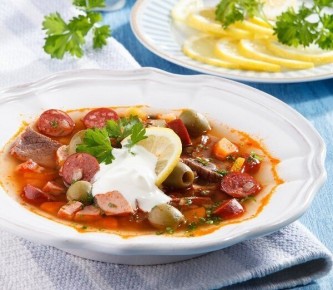 Солянка по-московски: идеальное решение для уютного обеда