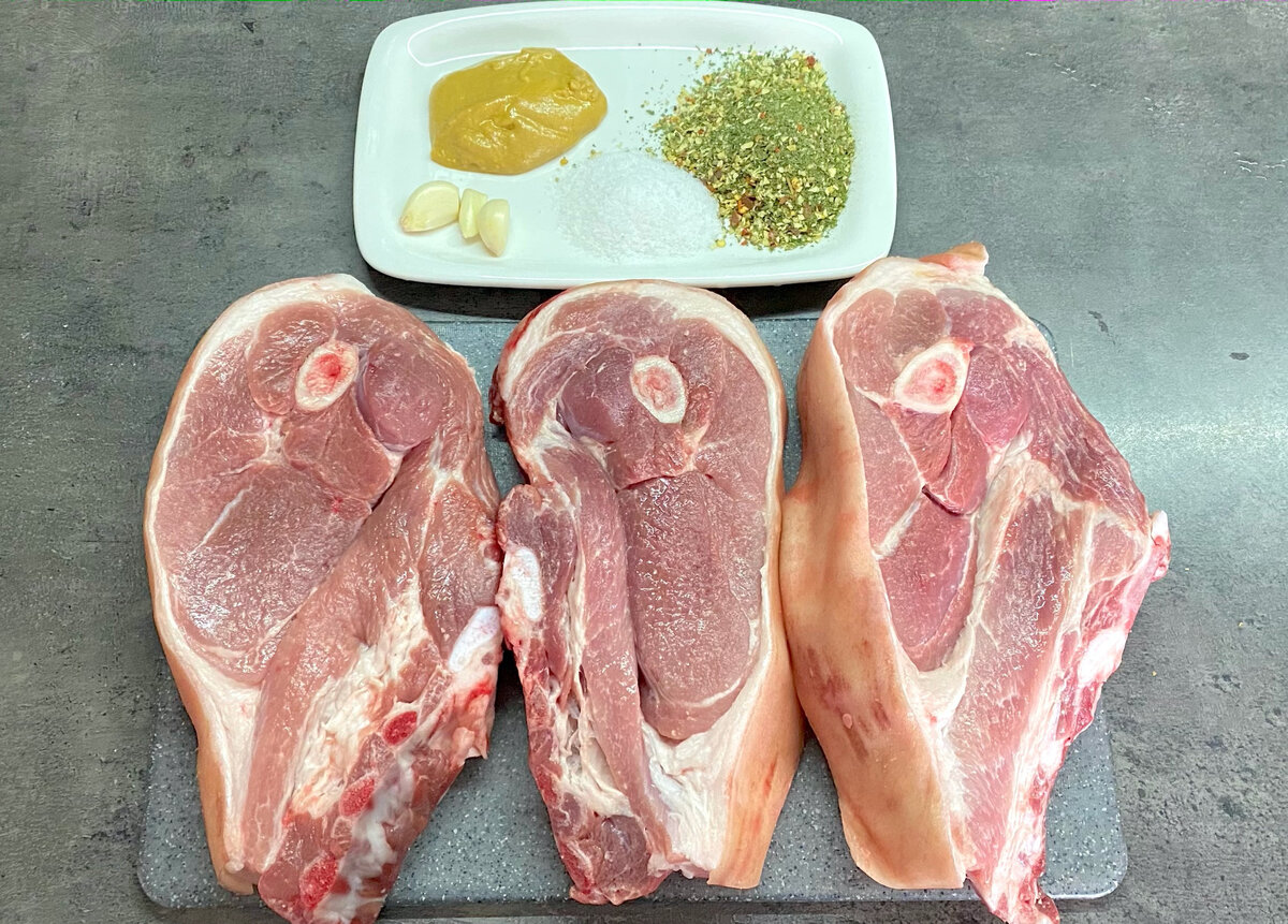 Мясо в тандыре: стартуем сезон кулинарных приключений на природе