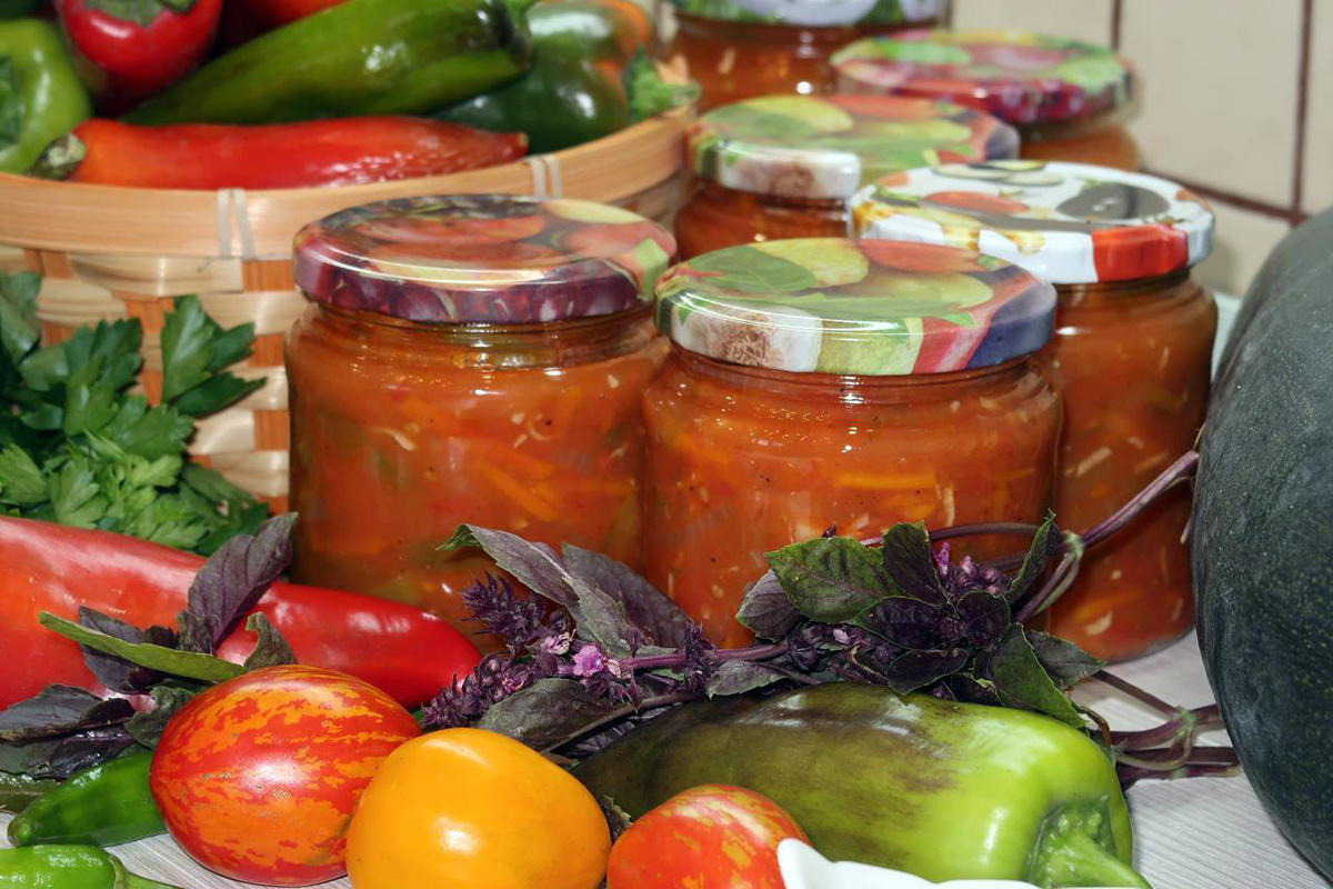 Как приготовить венгерскую закуску на зиму