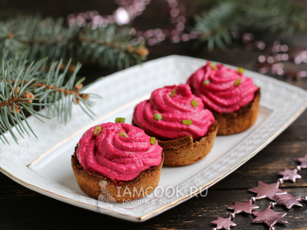 Недорогие закуски из селедки для праздничного стола: всегда на высоте