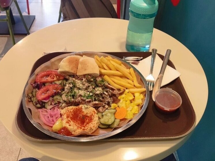 Тренер рассказала, как интуитивное питание меняет подход к еде