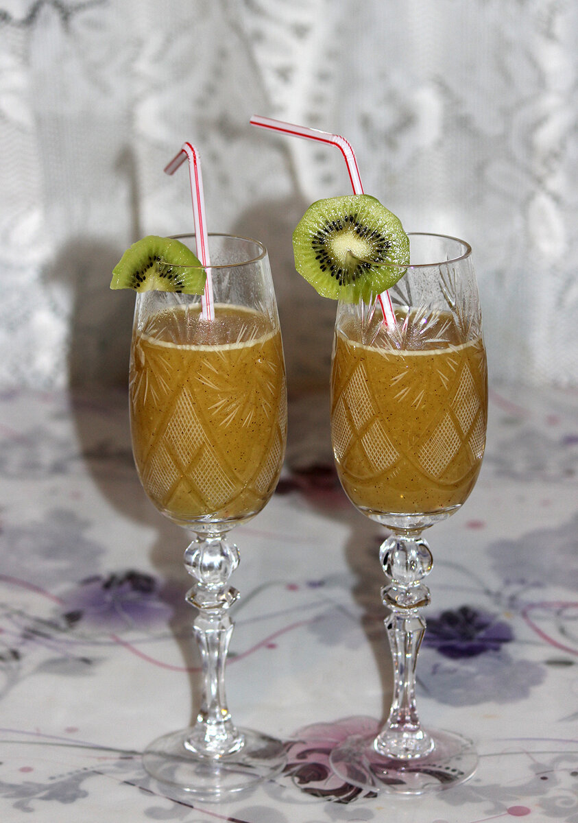 Коктейль "Игристый киви": Вкус, который удивляет
