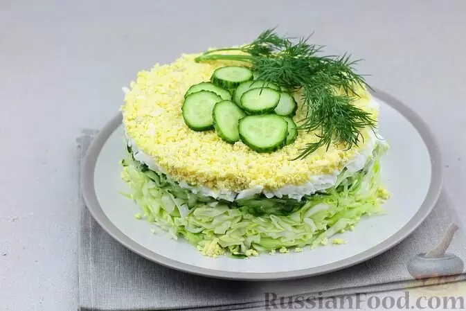 Весенний взрыв вкусов: самые аппетитные салаты на весну