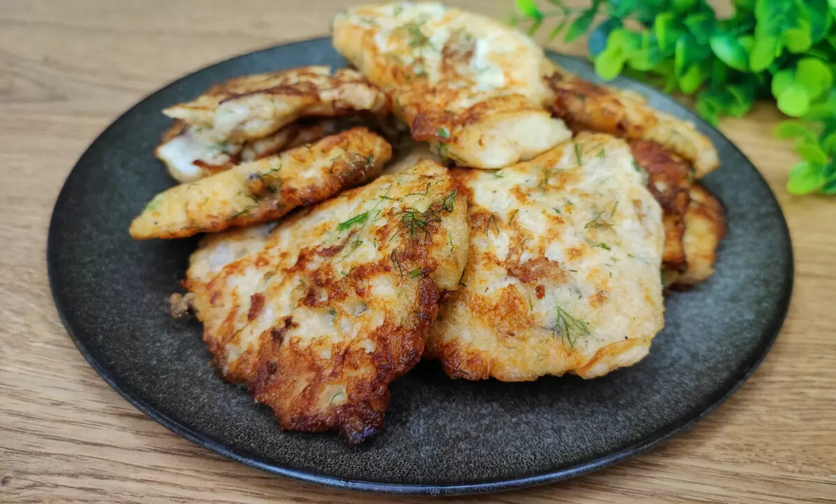 Сочные котлеты из минтая: быстро и вкусно для всей семьи