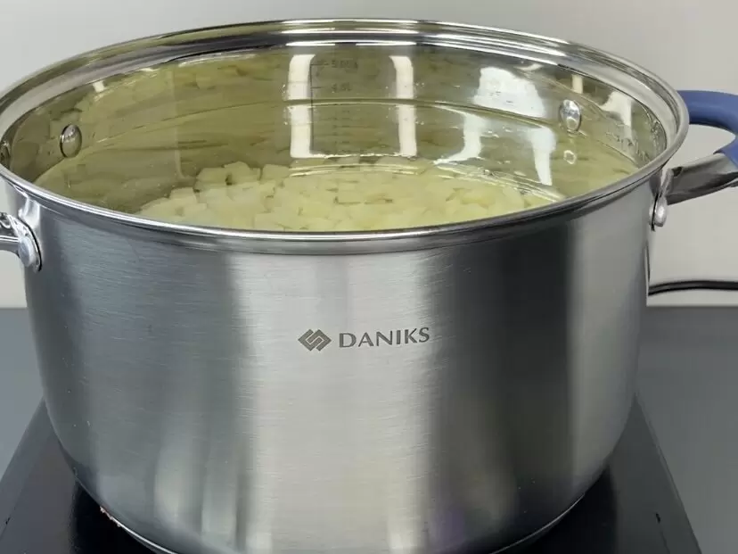 Секреты зелёного борща: как приготовить любимый суп всей семьи