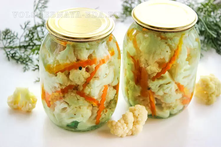 Как заготовить маринованную цветную капусту с морковью и чесноком: простая технология на зиму