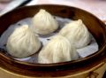 После пельменей из «ВкусВилл» мужчина оказался на больничной койке